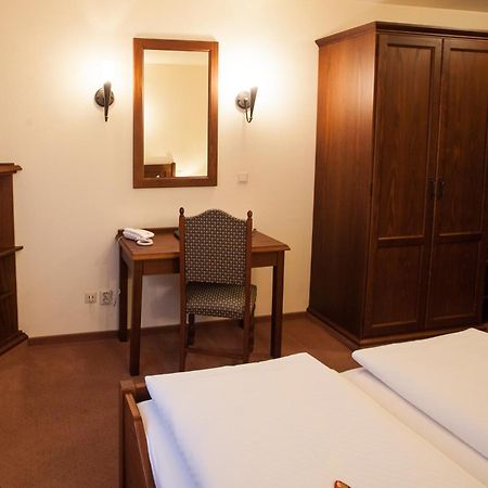 Hotel & Restaurant Klosterhof Dresden Kamer foto